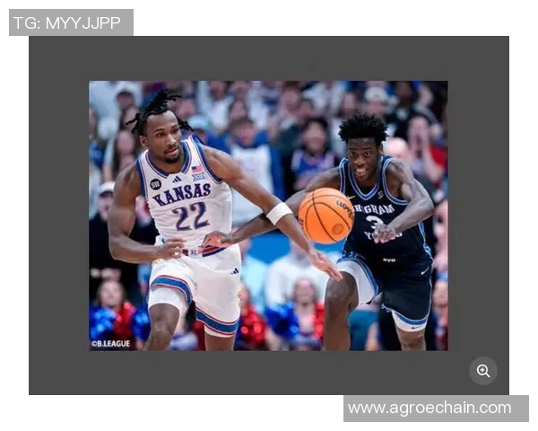 普总等高管观战准状元对决~彼得森半场18分 AJ17分 白人后卫33+10